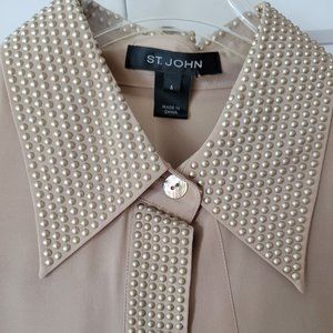 St. John button classic shirt and fun skirt, size 6/4, neutral tan color